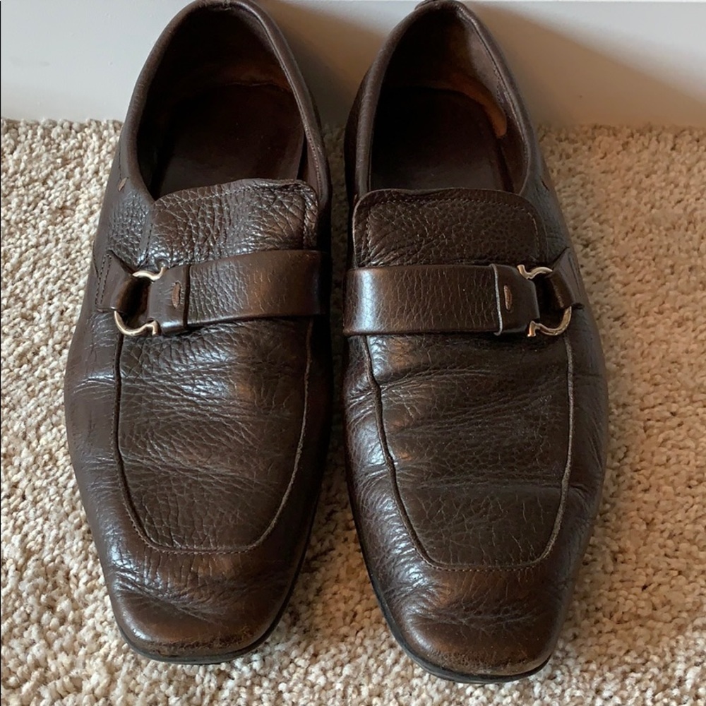 Ferragamo‎ brown leather shoes